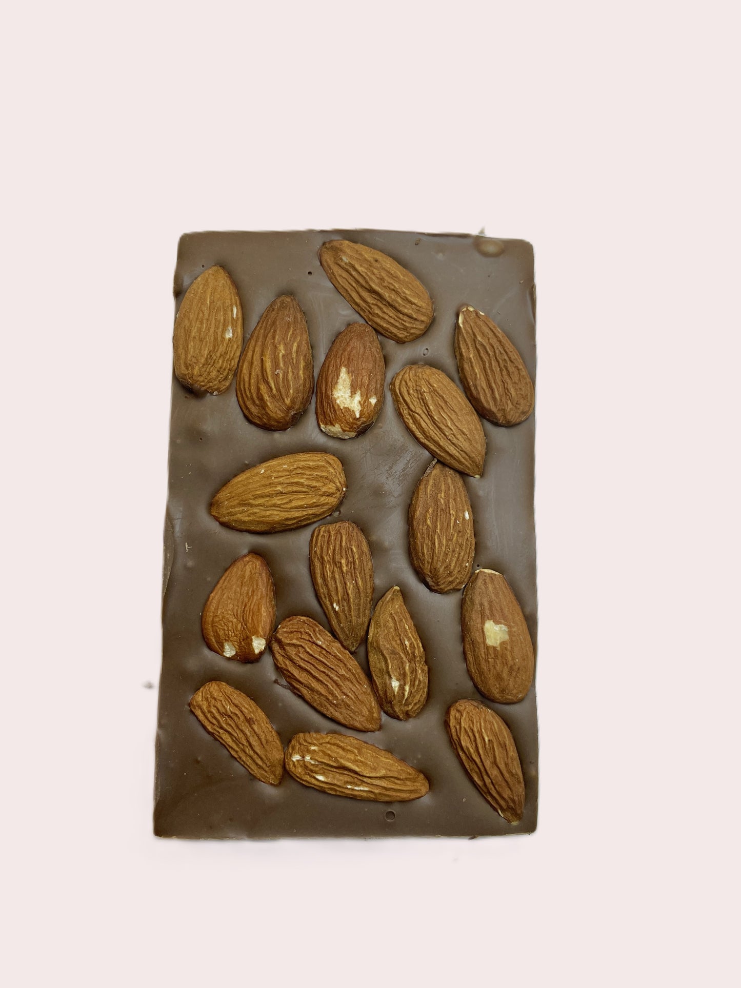 ألواح الشوكولاتة بالحليب